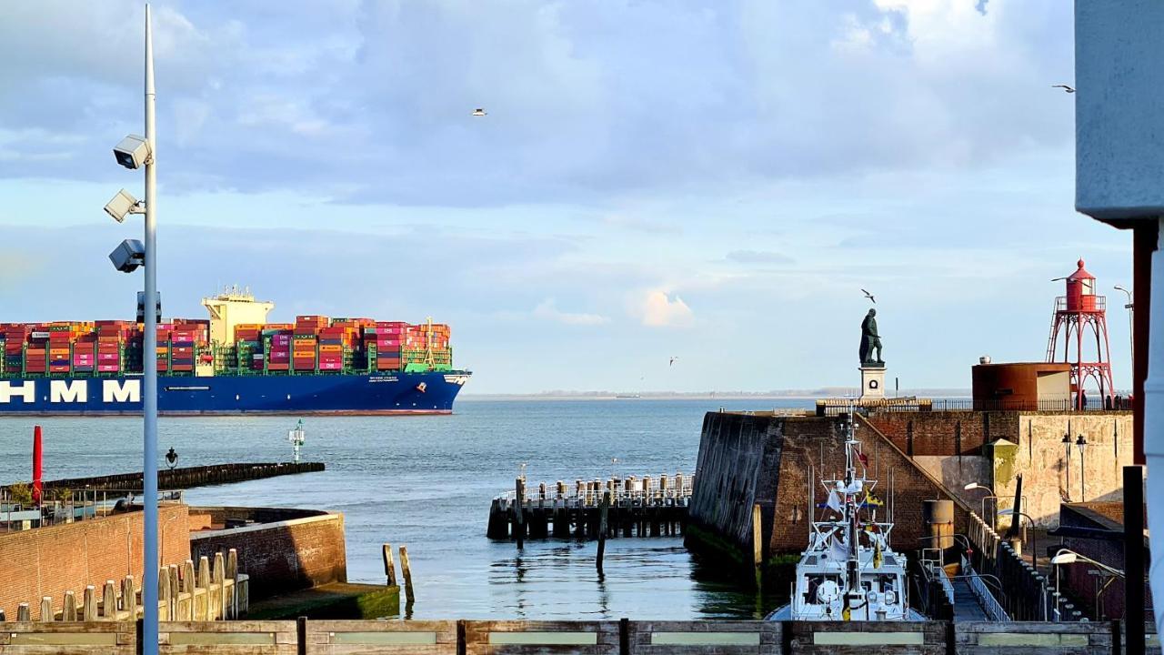 Appartement Havenzicht, Gelegen Aan Zee Met Zeezicht Vlissingen Luaran gambar
