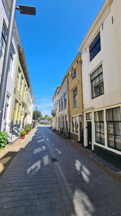 Appartement Havenzicht, Gelegen Aan Zee Met Zeezicht Vlissingen Luaran gambar